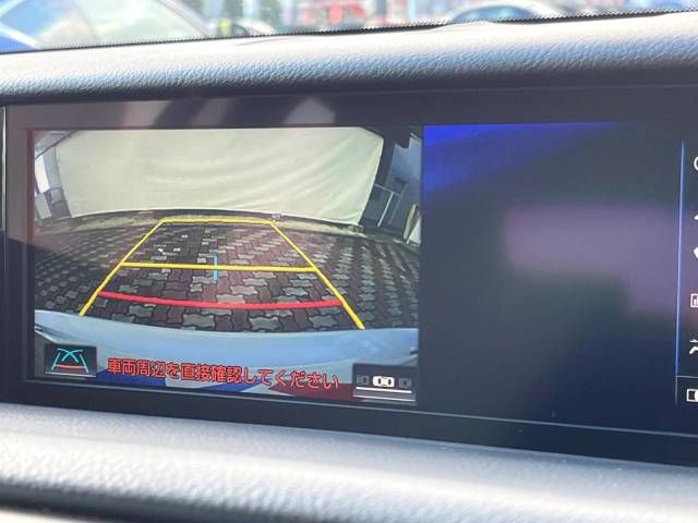 Lexus IS 2019-01 183782-6