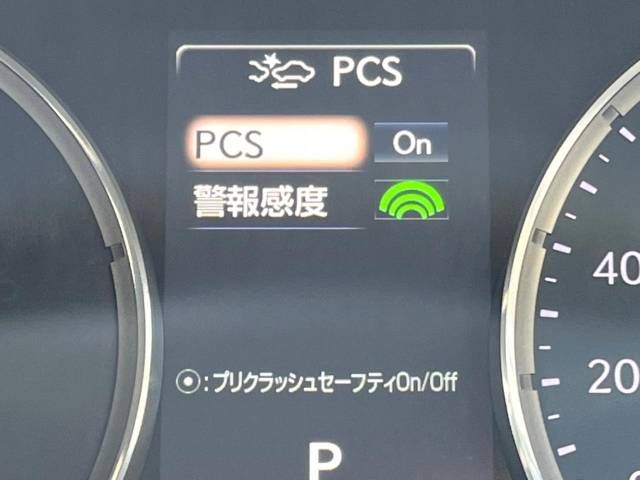 Lexus IS 2019-01 183782-2