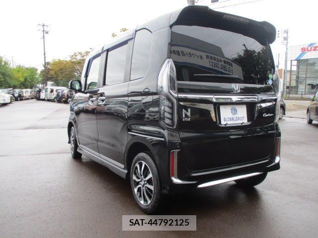 Honda N BOX CUSTOM 2019-05 449004-4