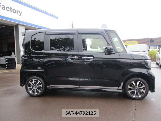 Honda N BOX CUSTOM 2019-05 449004-2