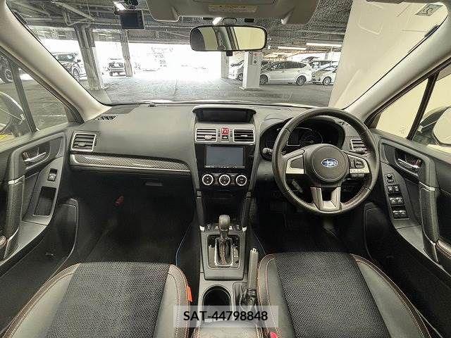 Subaru FORESTER 2017-02 271477-1