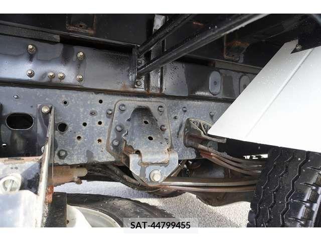 Hino RANGER 2017-08 204654-9