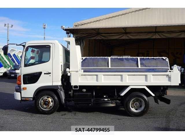 Hino RANGER 2017-08 204654-2