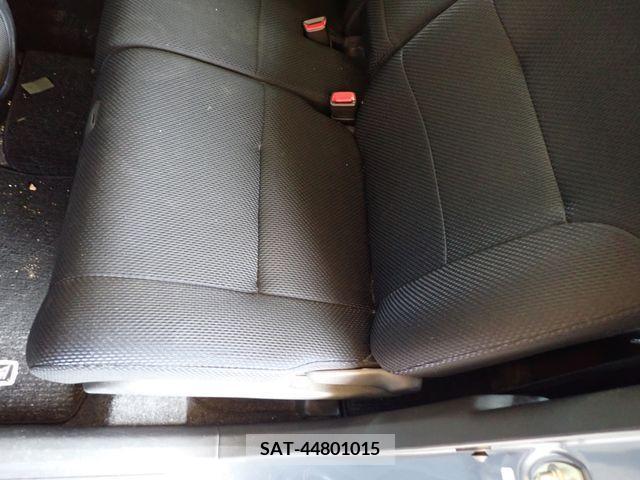 Toyota BB 2006-03 379833-17