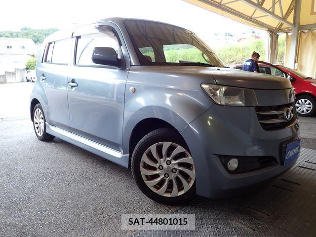 Toyota BB 2006-03 379833-0