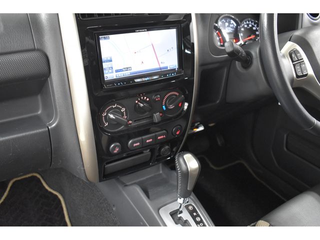 Suzuki JIMNY 2016-04 4620-17