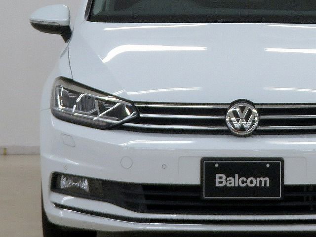 VolksWagen GOLF TOURAN 2018-05 12208-6