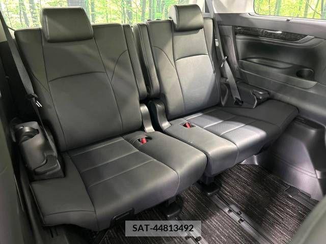 Toyota ALPHARD 2022-09 258886-9