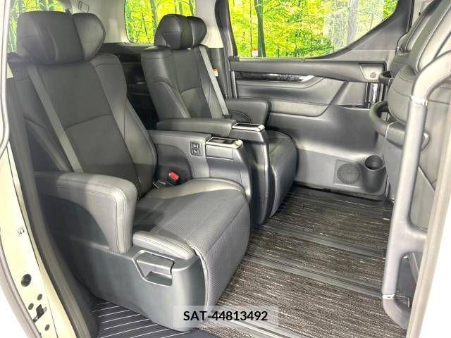 Toyota ALPHARD 2022-09 258886-8