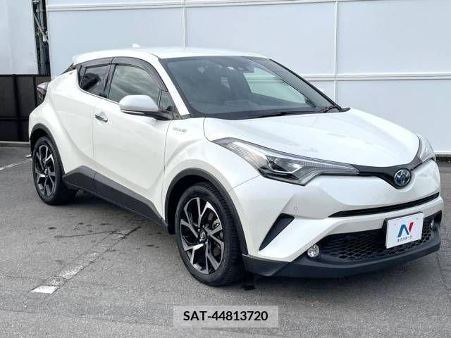 Toyota C-HR 2017-11 294993-14