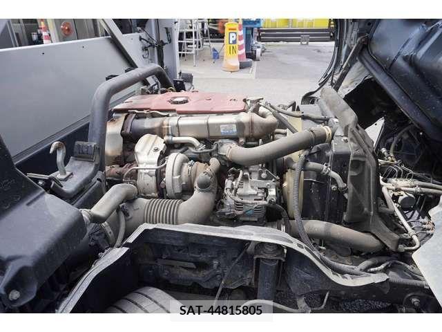 Hino DUTRO 2018-07 359473-12