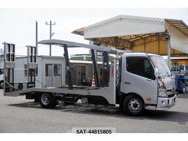 Hino DUTRO 2018-07 359473-5