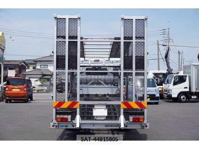 Hino DUTRO 2018-07 359473-3