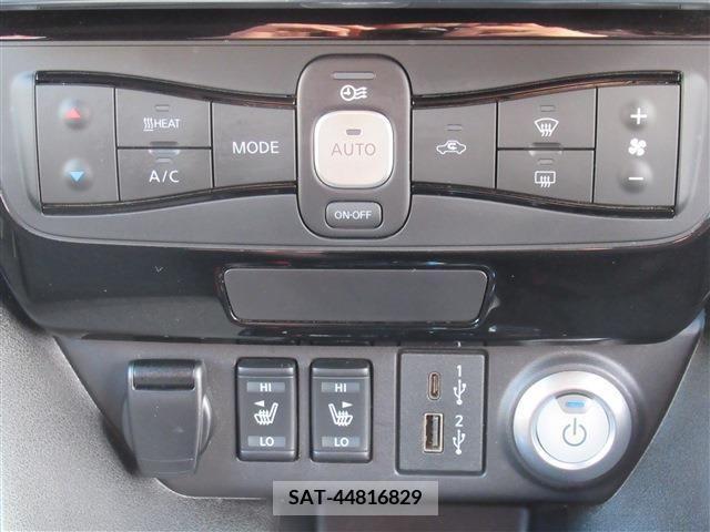 Nissan LEAF 2020-09 206141-12