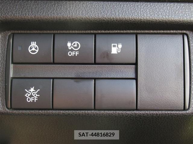 Nissan LEAF 2020-09 206141-18