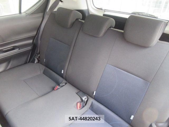 Toyota AQUA 2019-03 260669-5