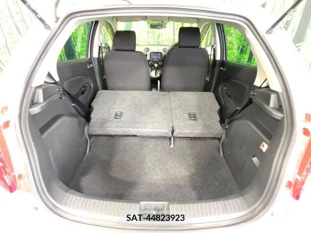 Mazda DEMIO 2011-12 301831-8
