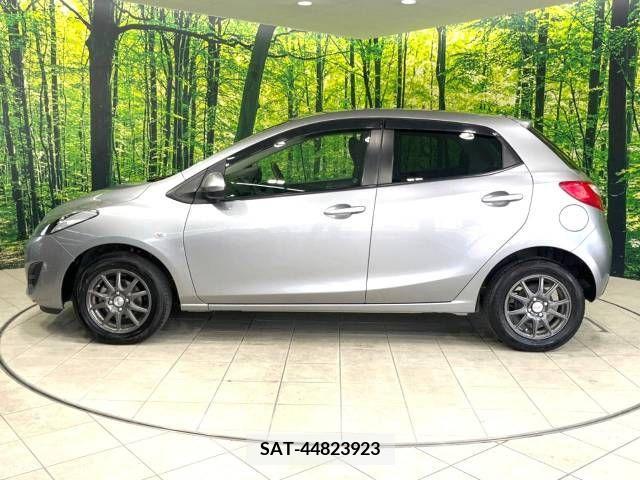Mazda DEMIO 2011-12 301831-13