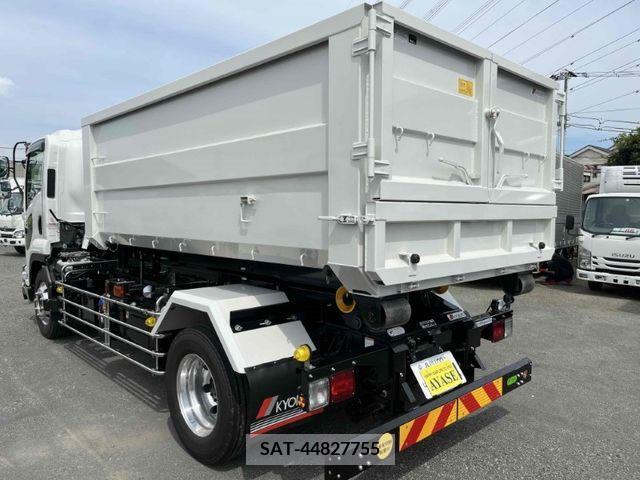 Isuzu FORWARD 2024-05 360524-3