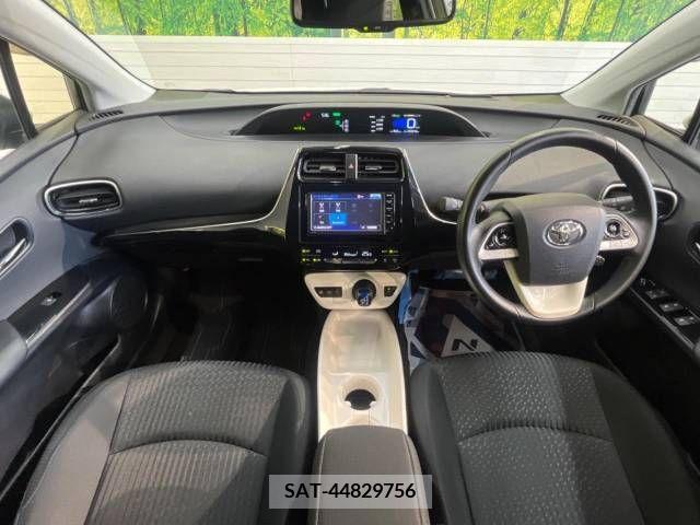 Toyota PRIUS 2016-07 244283-1