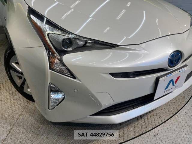 Toyota PRIUS 2016-07 244283-12
