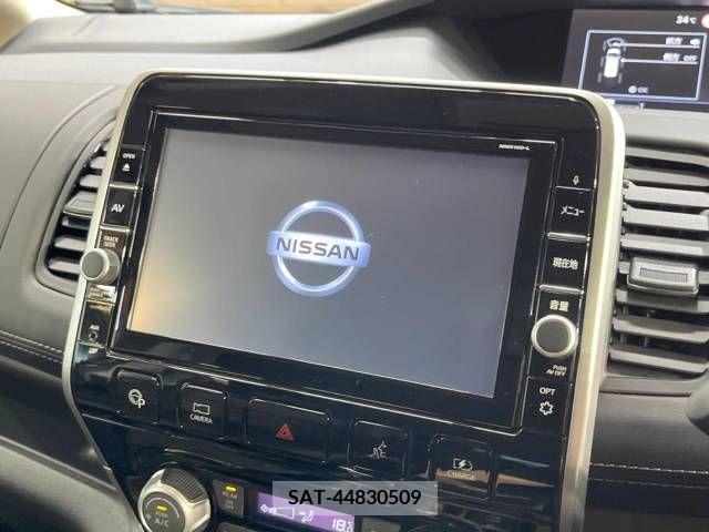 Nissan SERENA 2019-06 325020-2