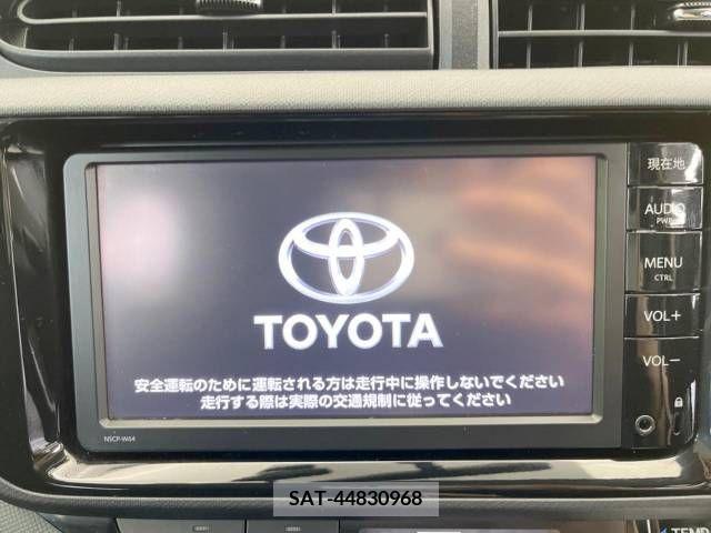 Toyota AQUA 2016-05 261166-2
