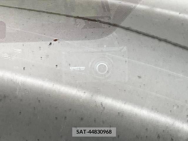 Toyota AQUA 2016-05 261166-5