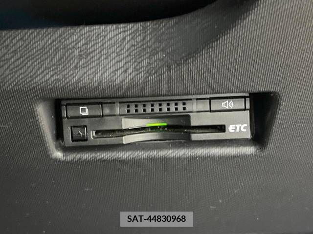 Toyota AQUA 2016-05 261166-6