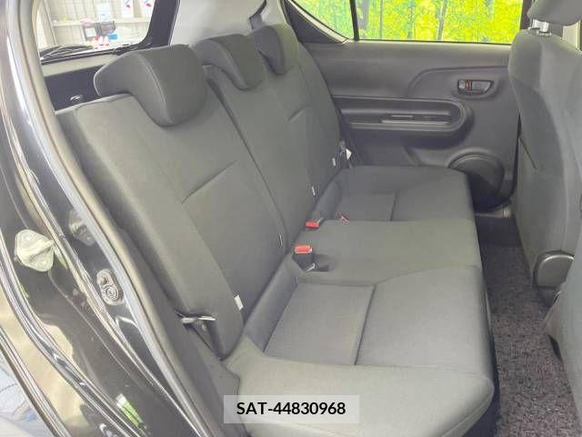 Toyota AQUA 2016-05 261166-9