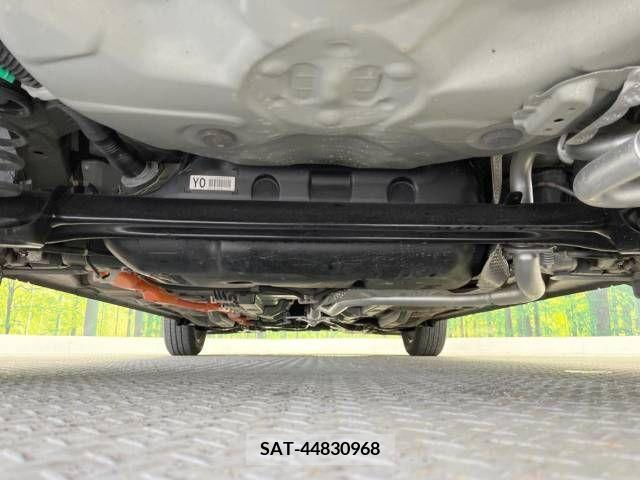 Toyota AQUA 2016-05 261166-19