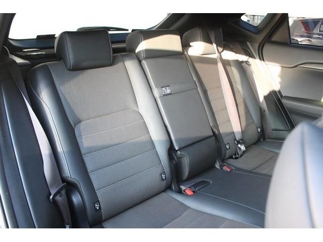 Lexus NX 2018-05 190946-15