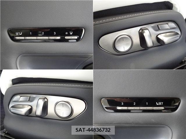 Lexus LS 2018-04 362877-18