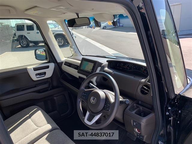 Honda N BOX 2023-03 380047-27