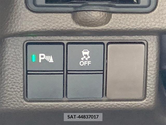 Honda N BOX 2023-03 380047-26