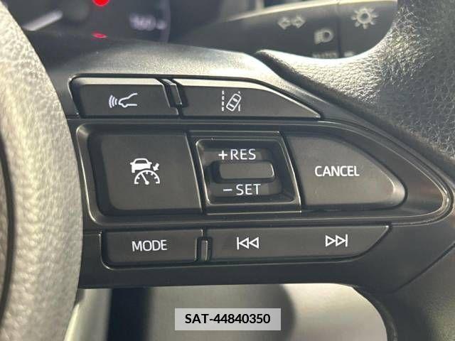 Toyota YARIS 2022-09 383481-5