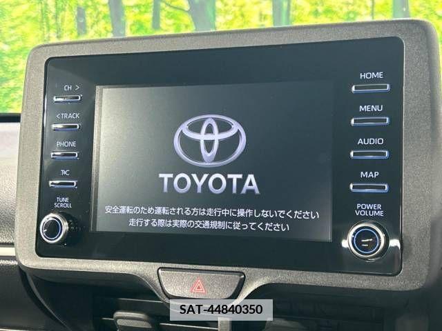 Toyota YARIS 2022-09 383481-2