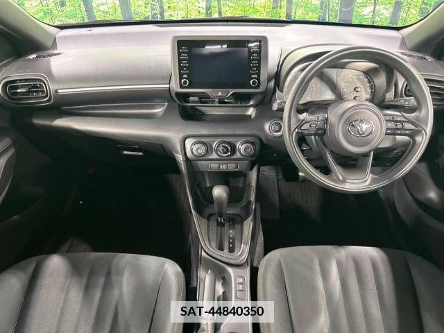 Toyota YARIS 2022-09 383481-1