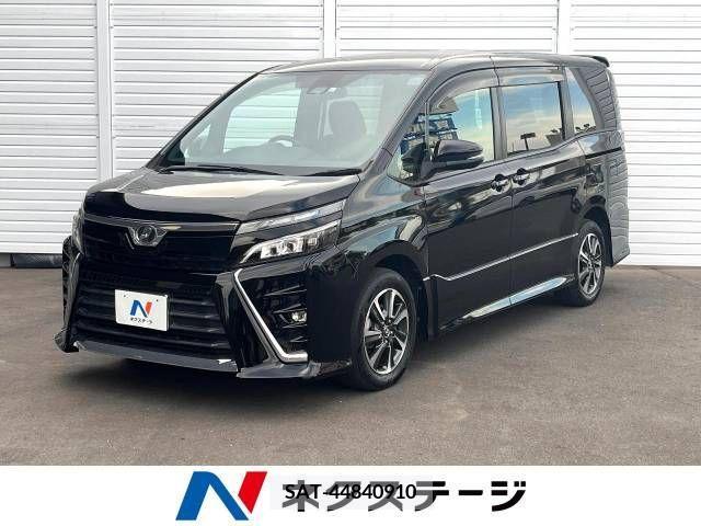 Toyota VOXY 2017-07 321529-0