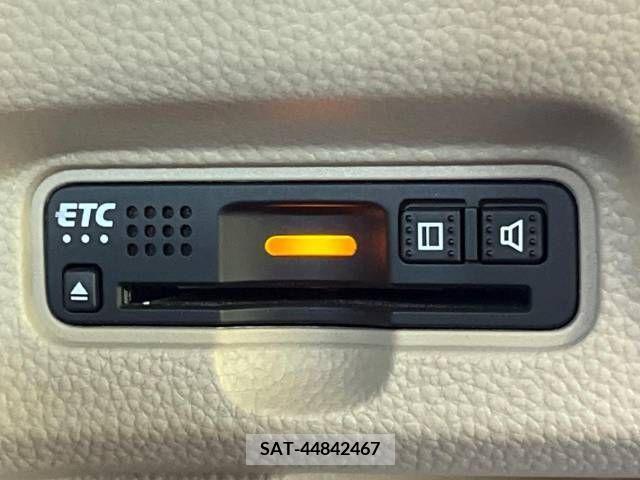Honda N BOX 2018-02 306970-5