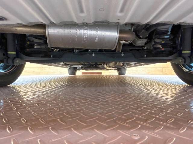 Nissan SERENA 2018-02 186381-19