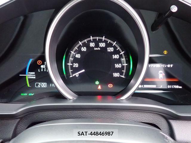 Honda FIT HYBRID 2020-03 209655-6