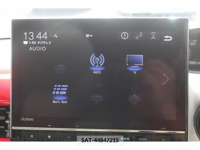 Honda N BOX 2023-07 278412-2