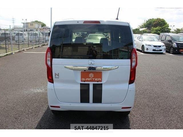 Honda N BOX 2023-07 278412-7