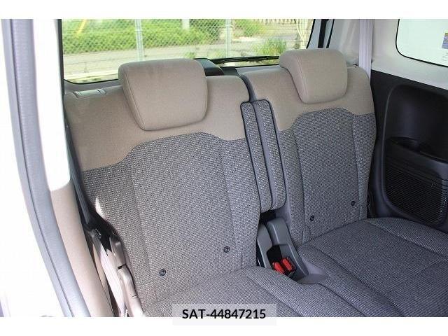 Honda N BOX 2023-07 278412-13