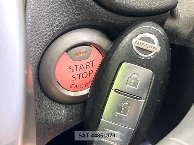 Nissan NOTE 2016-06 365434-4