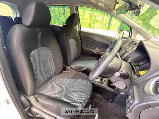 Nissan NOTE 2016-06 365434-8