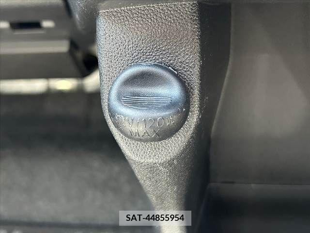 Toyota PIXIS JOY 2016-11 327808-27