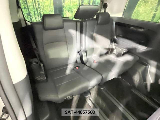 Toyota ALPHARD 2021-03 226829-10