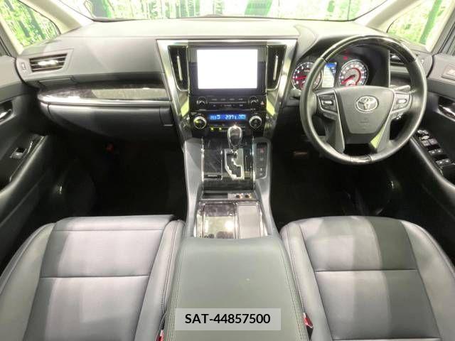 Toyota ALPHARD 2021-03 226829-1